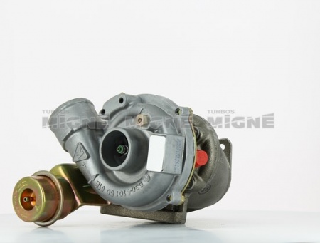 Turbo neuf comprenant :