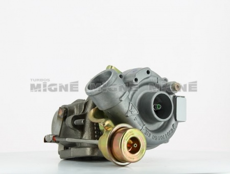 Turbo neuf comprenant :