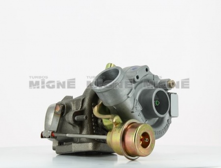 Turbo neuf comprenant :