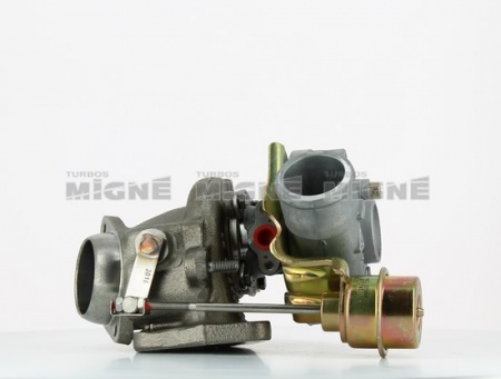 Turbo neuf comprenant :