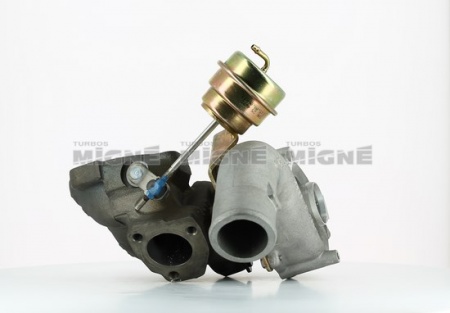 Turbo neuf comprenant :