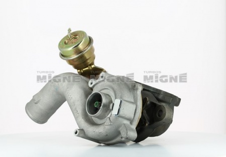 Turbo neuf comprenant :