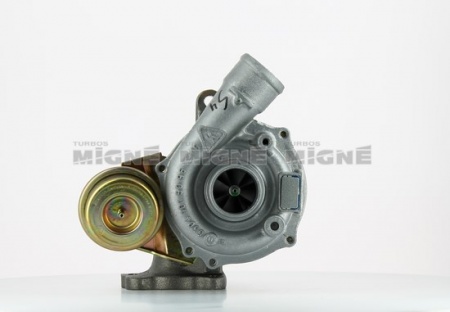 Turbo neuf comprenant :