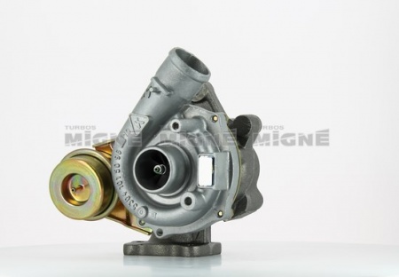 Turbo neuf comprenant :