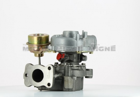 Turbo neuf comprenant :