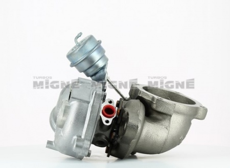 Turbo neuf comprenant :