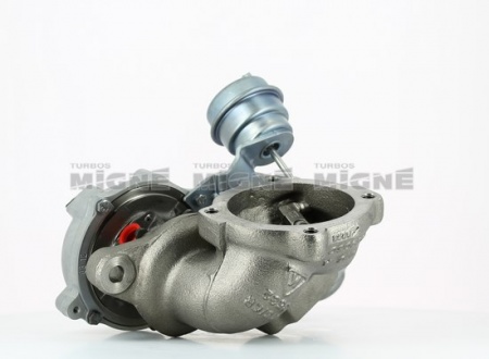 Turbo neuf comprenant :