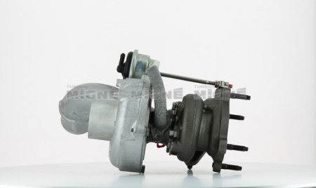 Turbo neuf comprenant :