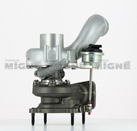 Turbo neuf comprenant :