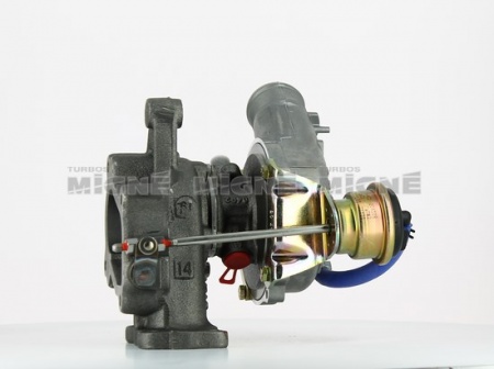 Turbo neuf comprenant :