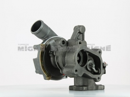 Turbo neuf comprenant :