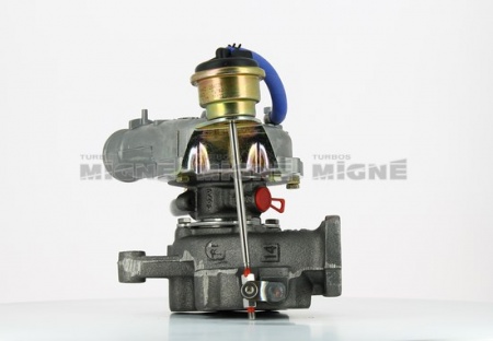 Turbo neuf comprenant :