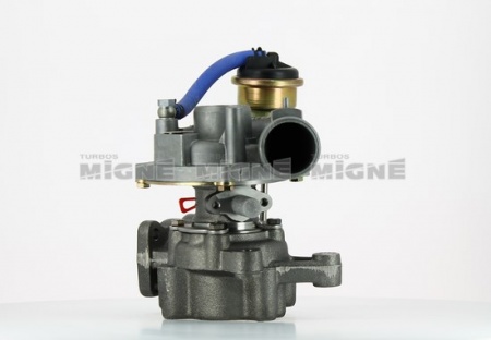 Turbo neuf comprenant :