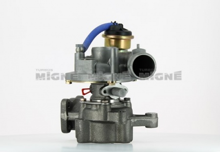 Turbo neuf comprenant :