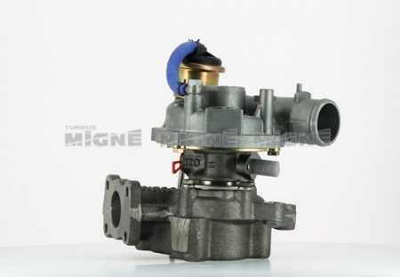 Turbo neuf comprenant :