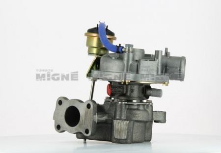 Turbo neuf comprenant :