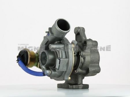 Turbo neuf comprenant :