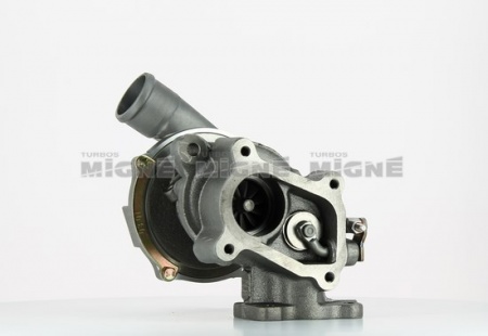 Turbo neuf comprenant :