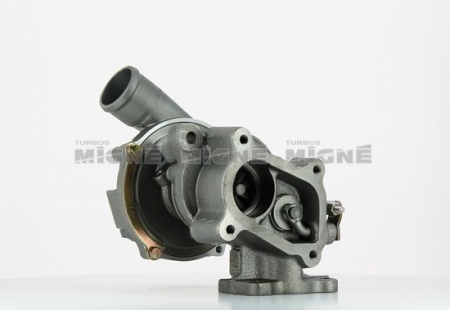 Turbo neuf comprenant :