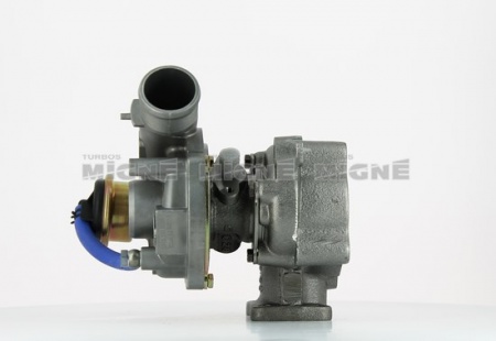 Turbo neuf comprenant :