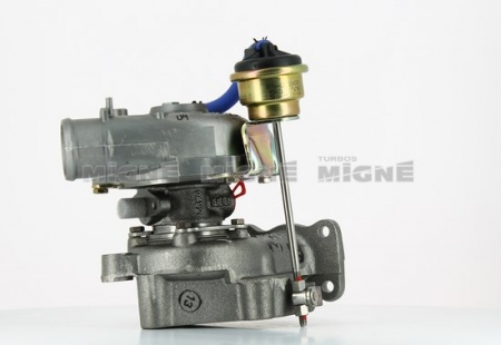 Turbo neuf comprenant :