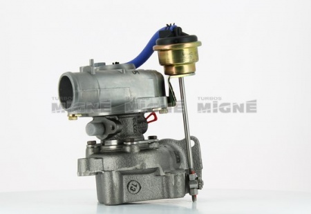 Turbo neuf comprenant :