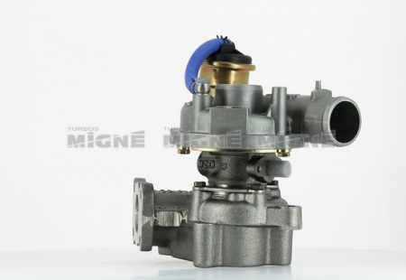 Turbo neuf comprenant :