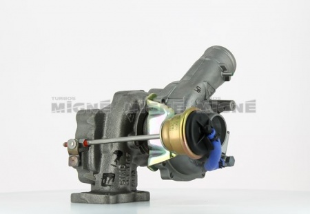 Turbo neuf comprenant :