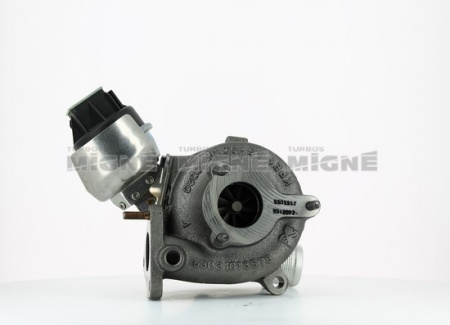 Turbo neuf comprenant :