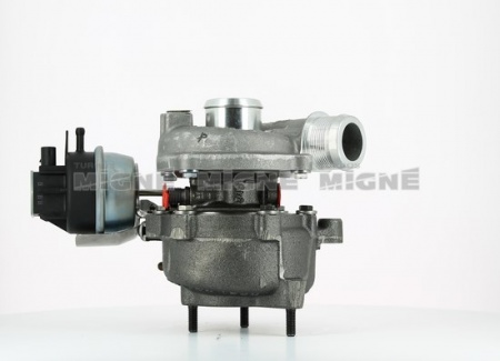 Turbo neuf comprenant :