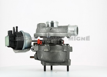 Turbo neuf comprenant :