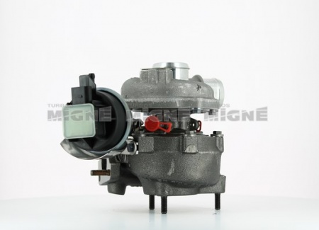 Turbo neuf comprenant :