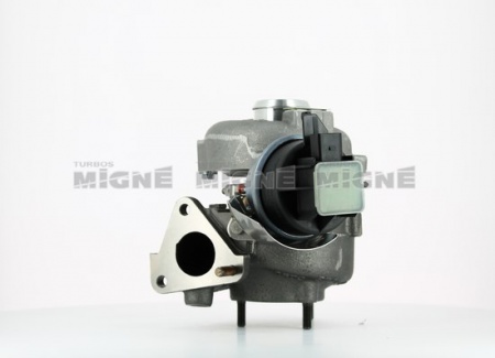 Turbo neuf comprenant :