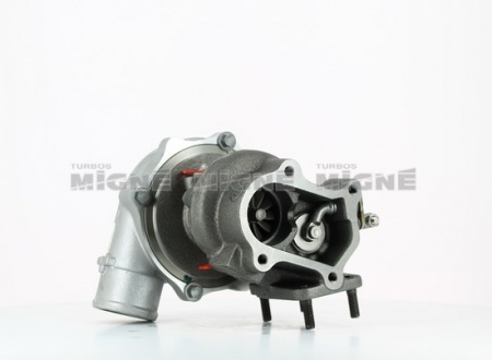 Turbo neuf comprenant :