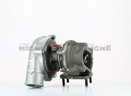 Turbo neuf comprenant :