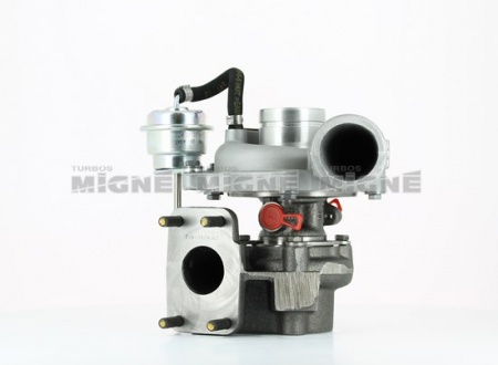 Turbo neuf comprenant :