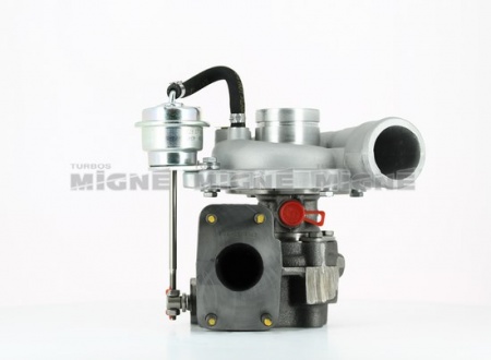 Turbo neuf comprenant :