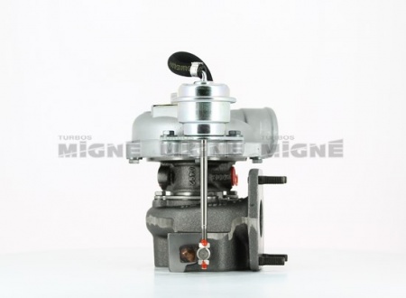 Turbo neuf comprenant :