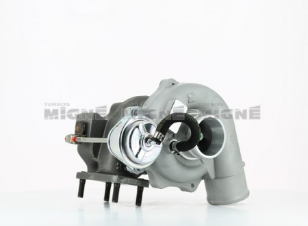 Turbo neuf comprenant :