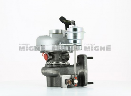 Turbo neuf comprenant :