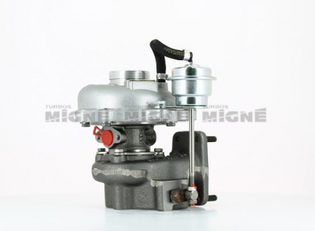 Turbo neuf comprenant :