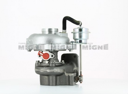 Turbo neuf comprenant :