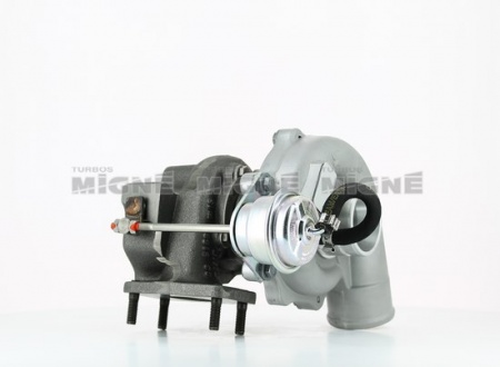 Turbo neuf comprenant :