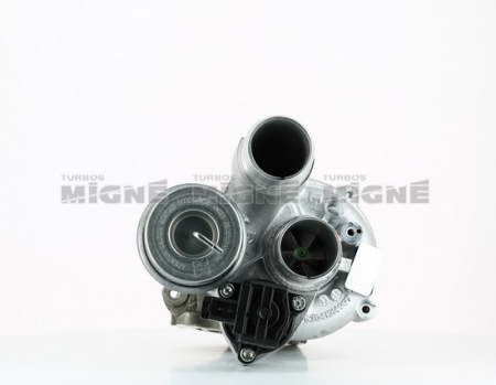 Turbo neuf comprenant :