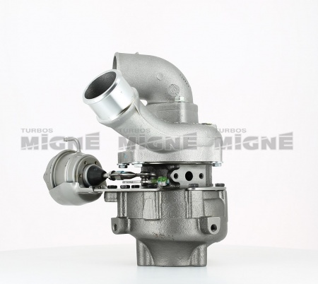 Turbo neuf comprenant :