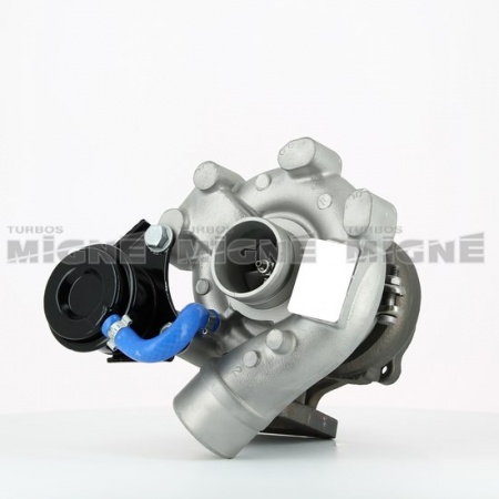 Turbo neuf comprenant :