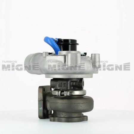 Turbo neuf comprenant :