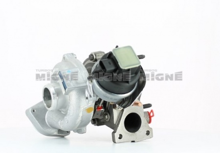 Turbo neuf comprenant :