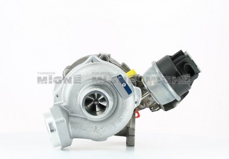 Turbo neuf comprenant :