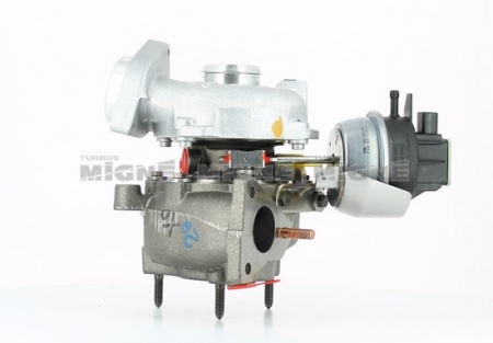 Turbo neuf comprenant :